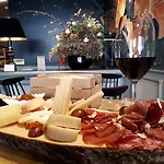 Oca Flores Boutique 4*