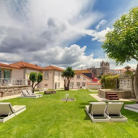 Aparthotel Oca Flores Boutique 4*