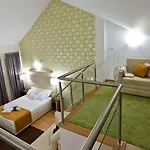Aparthotel Oca Flores Boutique Porto
