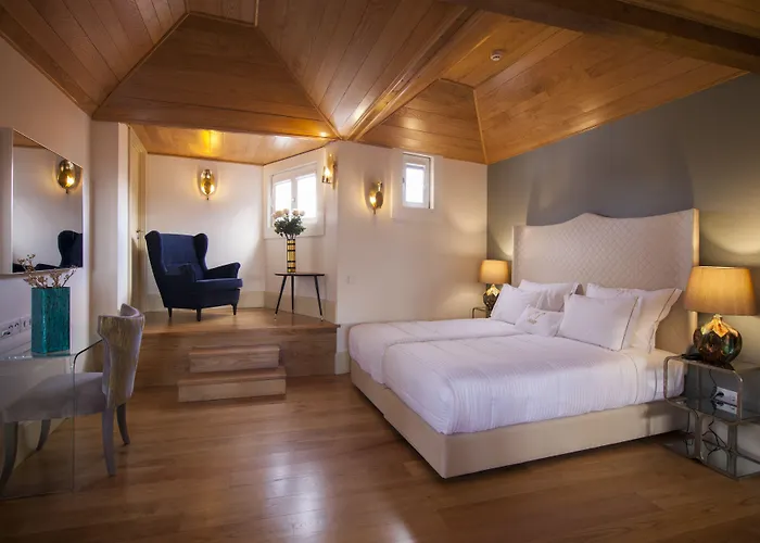 Apartahotel Oca Flores Boutique 4*