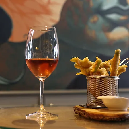 Oca Flores Boutique Apart-hotel 4*