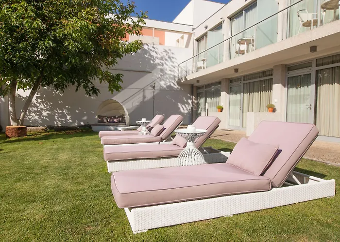 Апарт-отель Oca Flores Boutique 4*