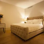 Oca Flores Boutique Apartmanhotel Porto
