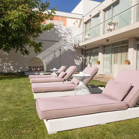 Apartmanhotel Oca Flores Boutique 4*