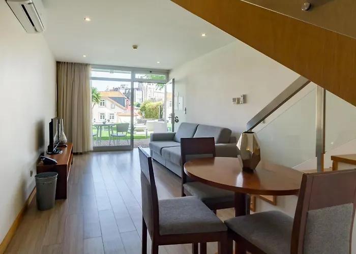 Oca Flores Boutique Hotel apartamentowy 4*